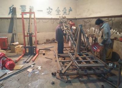 點(diǎn)擊查看詳細(xì)信息<br>標(biāo)題：華友機(jī)械多用途吊J 閱讀次數(shù)：7986